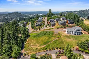 13733 SE Aldridge Rd, Happy Valley, OR 97086 - Photo 16