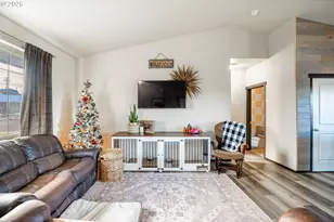 313 Lincoln Ave, Umatilla, OR 97882 - Photo 18