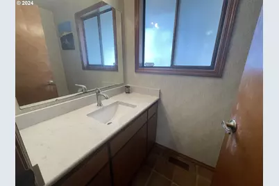 100 Rhododendron Dr, Florence, OR 97439 - Photo 30