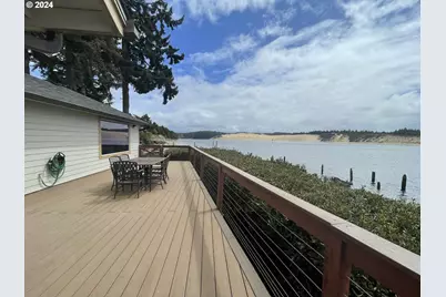 100 Rhododendron Dr, Florence, OR 97439 - Photo 38