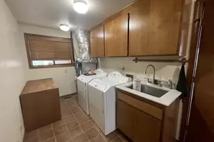 100 Rhododendron Dr, Florence, OR 97439 - Photo 32