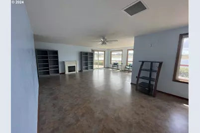 100 Rhododendron Dr, Florence, OR 97439 - Photo 12