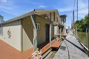 4911 NW 122nd St, Vancouver, WA 98685 - Photo 2