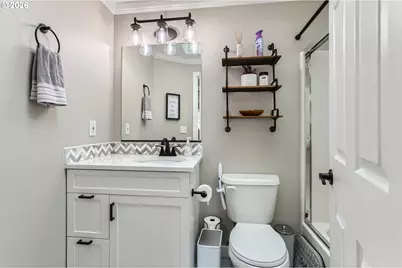371 SE 7th Ave, Canby, OR 97013 - Photo 22