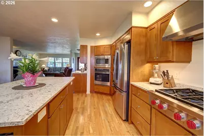 165 NW 1st St, Warrenton, OR 97146 - Photo 22