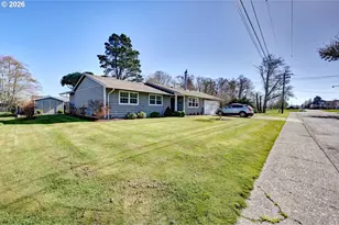 165 NW 1st St, Warrenton, OR 97146 - Photo 1