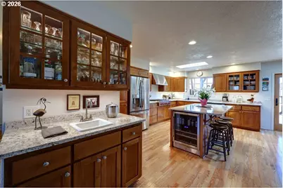 165 NW 1st St, Warrenton, OR 97146 - Photo 16