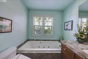 165 NW 1st St, Warrenton, OR 97146 - Photo 34