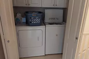 4922 SW 1st Ave, Portland, OR 97239 - Photo 16