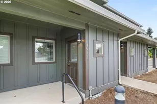 8300 SE Flavel St, Portland, OR 97266 - Photo 8
