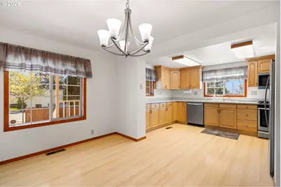 4264 Sussex St, West Linn, OR 97068 - Photo 16