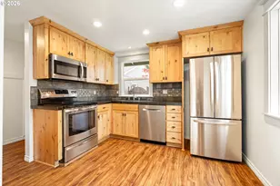 3097 SE Bluebird Dr, Hillsboro, OR 97123 - Photo 16