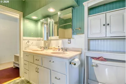 554 W High St, Athena, OR 97813 - Photo 22