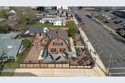 883 SW Church St, Dallas, OR 97338 - Photo 2