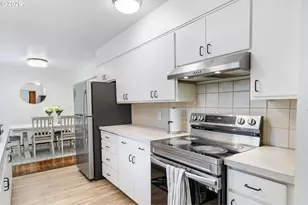 444 SE 153rd Ave, Portland, OR 97233 - Photo 14