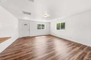 190 NE Lombardy Dr, Roseburg, OR 97470 - Photo 26
