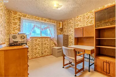 5866 SE Lloyd St, Milwaukie, OR 97222 - Photo 32