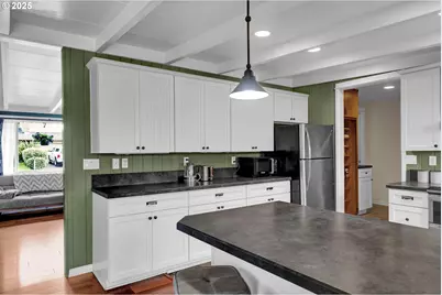 679 Kingwood St, Florence, OR 97439 - Photo 14