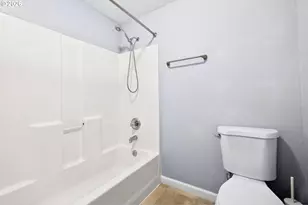 13316 SE Ramona St, Portland, OR 97236 - Photo 20