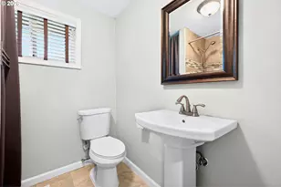 13316 SE Ramona St, Portland, OR 97236 - Photo 16