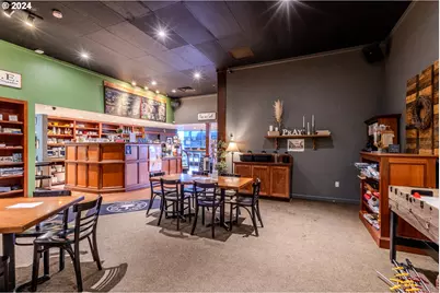 Kaffe 101, Coos Bay, OR 97420 - Photo 16