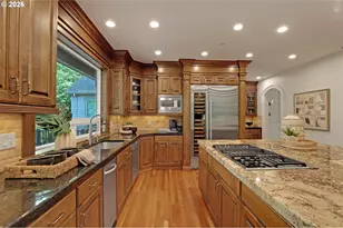 8553 NW Lovejoy St, Portland, OR 97229 - Photo 10