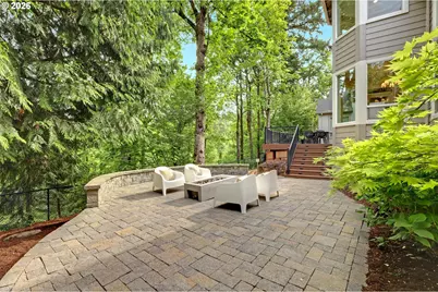 8553 NW Lovejoy St, Portland, OR 97229 - Photo 26