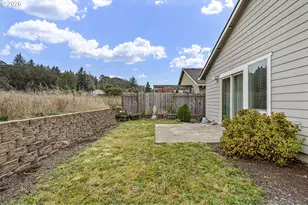 410 S 10th St, Monroe, OR 97456 - Photo 28