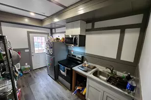 287 W 5th Ave, Junction City, OR 97448 - Photo 8