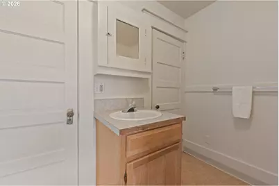 5727 N Haight Ave, Portland, OR 97217 - Photo 22