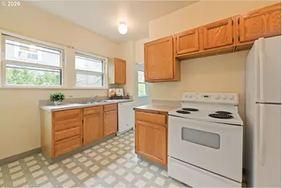 5727 N Haight Ave, Portland, OR 97217 - Photo 14
