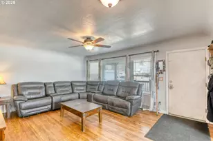 454 E Main St, Athena, OR 97813 - Photo 4