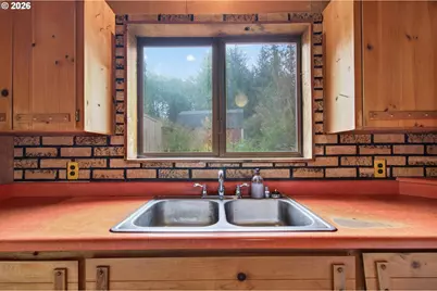 29374 Ferncrest Dr, Rainier, OR 97048 - Photo 16