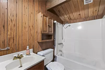 29374 Ferncrest Dr, Rainier, OR 97048 - Photo 24