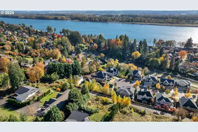 14215 SE Bella Vista Pl #5, Vancouver, WA 98683 - Photo 6