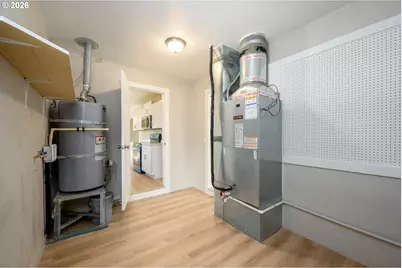 3069 W Sherwood Ave, Roseburg, OR 97471 - Photo 26