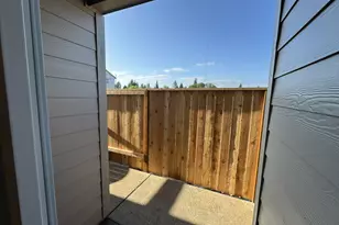 361 SE Kitzmiller Dr, Dallas, OR 97338 - Photo 6