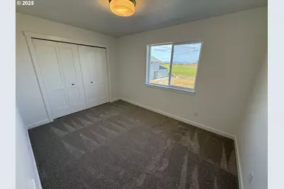 361 SE Kitzmiller Dr, Dallas, OR 97338 - Photo 16