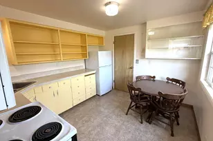 1179 6th St, Florence, OR 97439 - Photo 14