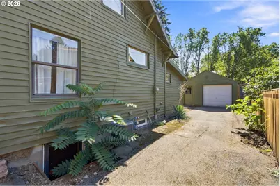 5034 SE Martins St, Portland, OR 97206 - Photo 42