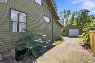 5034 SE Martins St, Portland, OR 97206 - Photo 42