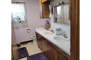 2075 NE Brown Rd, Salem, OR 97305 - Photo 10