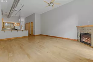 2006 SE Morrison St, Portland, OR 97214 - Photo 10