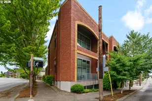 2006 SE Morrison St, Portland, OR 97214 - Photo 38