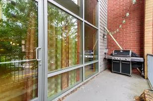 2006 SE Morrison St, Portland, OR 97214 - Photo 20