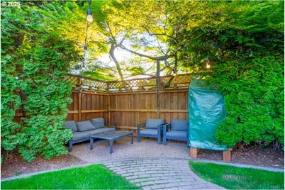 3152 Wolf Meadows Ln, Eugene, OR 97408 - Photo 26