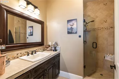 31155 SW Laurelview Rd, Hillsboro, OR 97123 - Photo 28