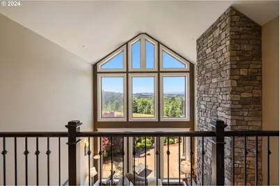 31155 SW Laurelview Rd, Hillsboro, OR 97123 - Photo 30