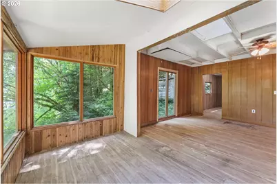 29544 E Road 12, Rhododendron, OR 97049 - Photo 10