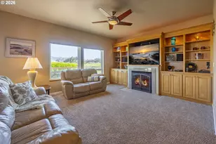 1587 NW 39th St, Lincoln City, OR 97367 - Photo 4